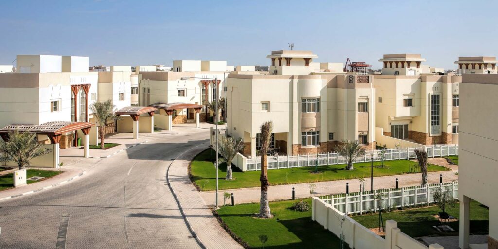 مشروع مجمع الحمراء (واحة الوعب)